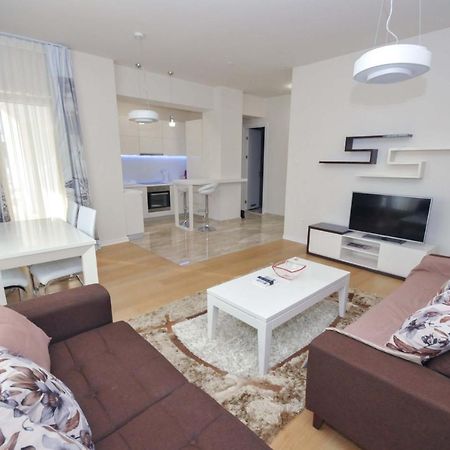 Luxury Montesun Apartments Budva Zewnętrze zdjęcie